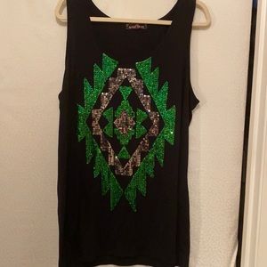 ❤️‍🔥4 for $20 Sequined black tank.